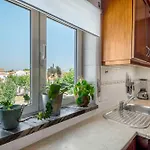 Linos House Kwatera prywatna