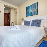 Linos House * 阿通奎亚·达·巴利亚